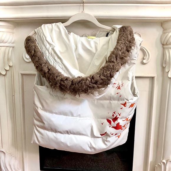 ⭐️VTG⭐️ GAP puffy Down Vest w/ hood - Picture 8 of 17